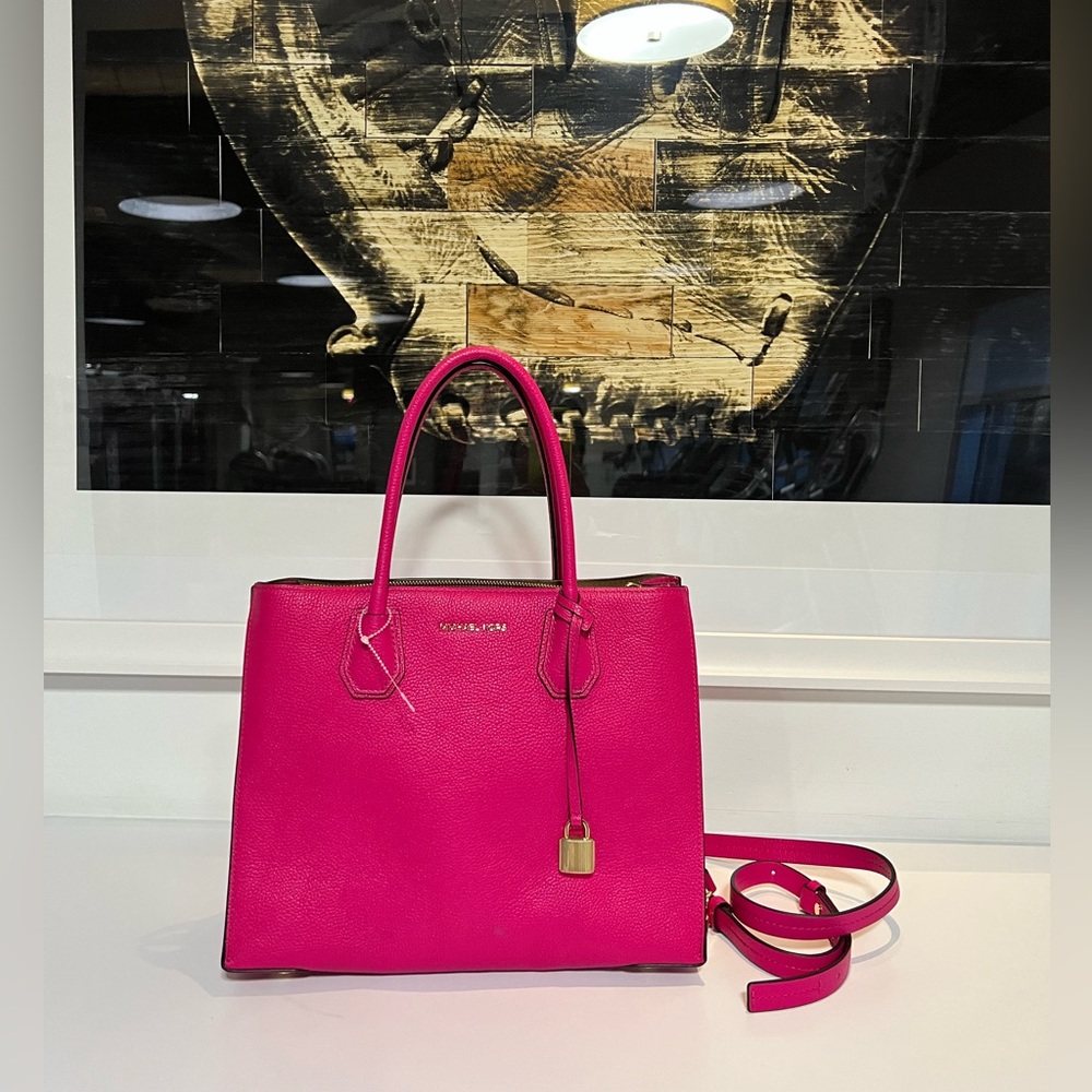 Michael Kors  bag new without tag